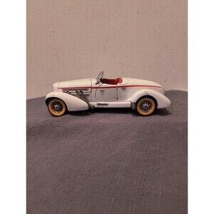 Franklin 1935 Boattail Auburn Speedster (White/Red) NO BOX, FOAM, TOP Nor Wheel